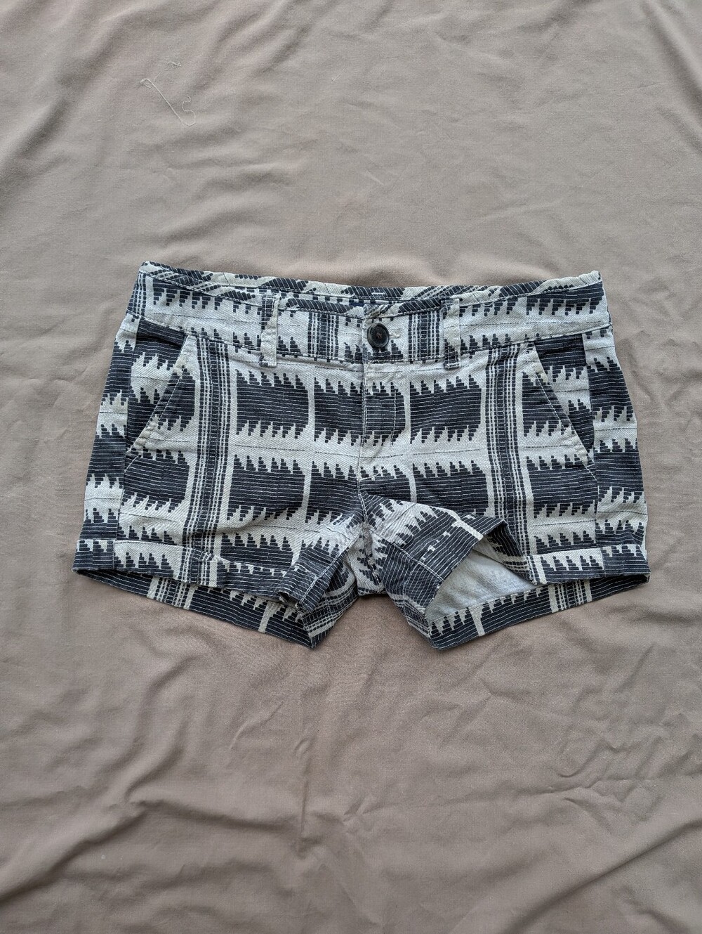 American Eagle Outfitters Black & White Patterned Jean Shorts